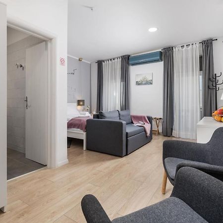 Delta Rooms 里耶卡 外观 照片