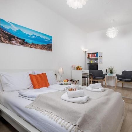 Delta Rooms 里耶卡 外观 照片