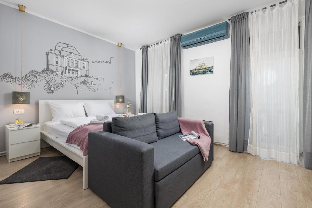 Delta Rooms 里耶卡 外观 照片